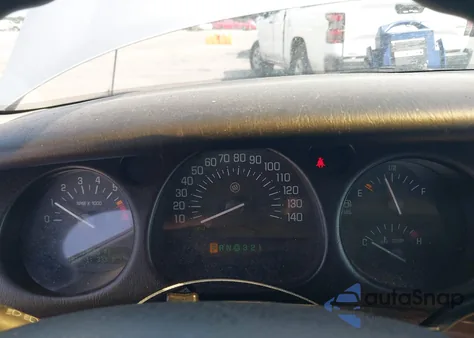 2004 Buick Lesabre Custom z USA, uszkodzony, nr VIN 1G4HP52K94U257002